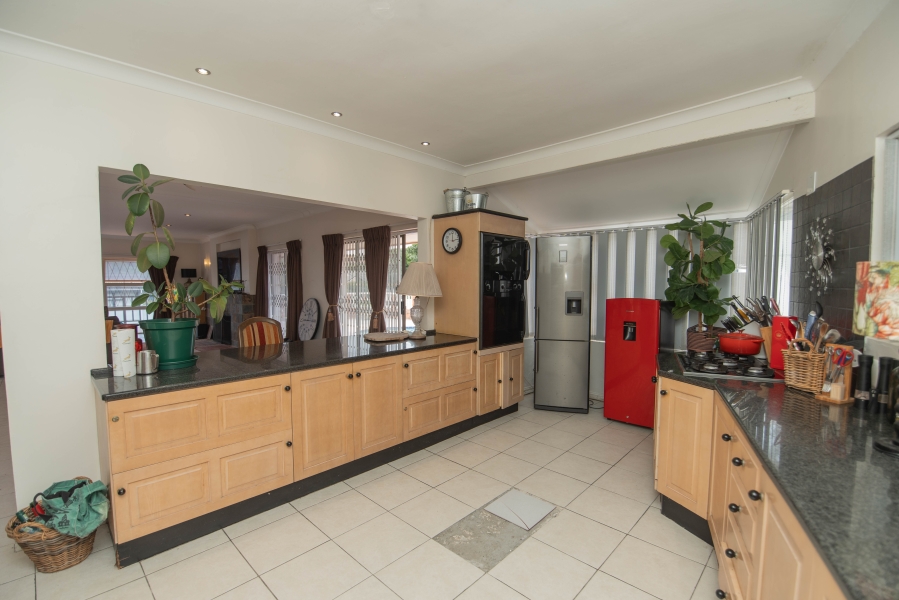 4 Bedroom Property for Sale in Humewood Eastern Cape